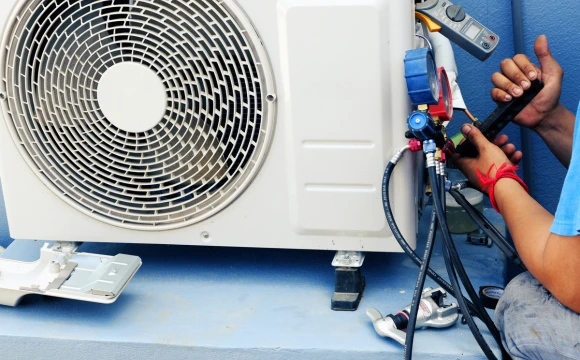 mantenimiento correctivo aire acondicionado unidad exterior